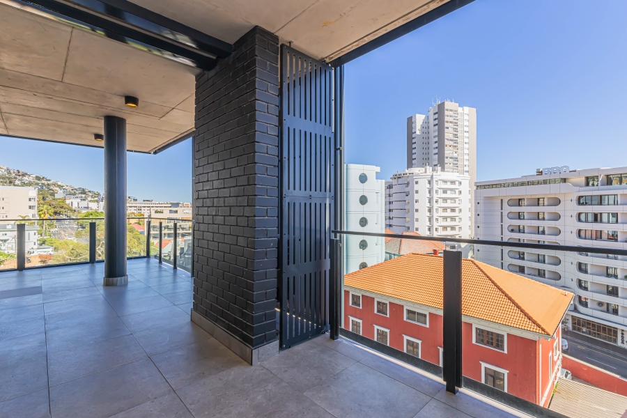 To Let 2 Bedroom Property for Rent in Sea Point Western Cape